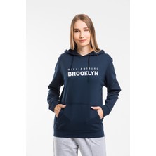 Kadın Kapşonlu Rahat Kalıp Ince Wıllamsburg Brooklyn Baskılı Swetashırt SPR24SWK123