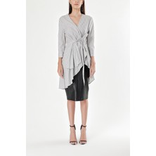 Gri Asimetrik Kesim Poplin Gömlek 10715