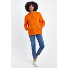 Kadın Kapşonlu Rahat Kalıp Içi Polarlı 3 Iplik Sweatshırt SPR24SWK55