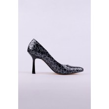 Hakiki Deri Rugan Topuklu Kadın Ayakkabısı 25SRK122