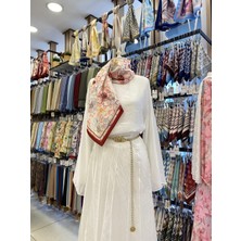 Çiçek Esintisi Eşarp Kırmızı