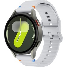 Samsung Galaxy Watch 7 40 mm / 44 mm /fe 40 mm Ile Uyumlu Dalgalı Dikiş Detaylı Silikon Saat Kordonu