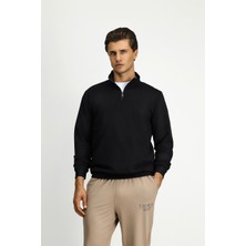 Kiğılı Yarım Balıkçı Yaka Regular Fit Pamuklu Mevsimlik Nakışlı 2 İplik Fermuarlı Sweatshirt