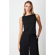 On Kadın Dikiş Detaylı Kolsuz Bluz 61369 Siyah