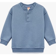 Düğme Detaylı Uzun Kollu Bisiklet Yaka Basic Sweatshirt