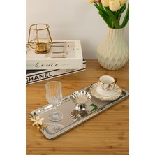 3'lü Lüx Sunum Tepsisi, Baton Gümüş Zambak ile Şıklık ve Zarafet Sağlar