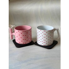 Iki Renkli Kalpli Kupa Seti - Beyaz ve Pembe, Sevgiliye Özel Hediye