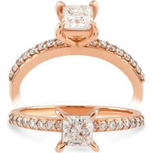 Prenses Kesim Pırlanta 0,65CT Tektaş Yüzük