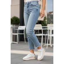 Ayakmod Lady 028 Z Altın Detaylı Beyaz Kadın Sneaker