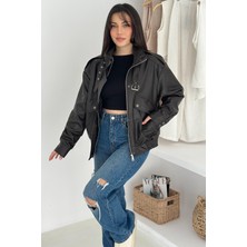 Kadın Astarlı Deri Ceket – Güçlü & Şehirli Stil