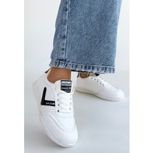 Jowen Beyaz Cilt Siyah Detaylı Bağcıklı Spor Ayakkabı - Lisinya