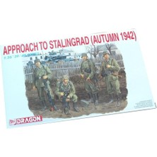 Dragon 6122 1/35 Ölçek, Stalingrad Kuşatması (Sonbahar 1942) Asker Figürleri  Plastik Model Kiti