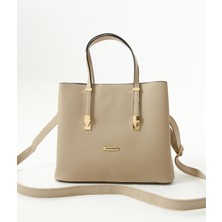 Kadın 4 Bölmeli Gold Aksesuarlı Sade Şık Omuz ve El Çantası Nude