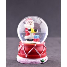 Noel Baba ve Hediye Paketleri Temalı Mini Boy Işıklı  Yılbaşı Kar Küresi 6.5 cm F