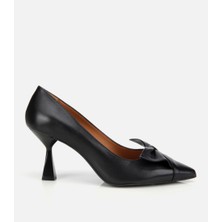 Hotiç Kadın Deri Siyah Fiyonk Detaylı İnce Topuklu Stiletto