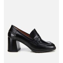 Hotiç Kadın Açma Deri Siyah Topuklu Klasik Loafer