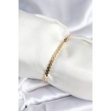 Pirinç Gold Renk Yassı Zincir Model Kadın Bileklik - Lisinya