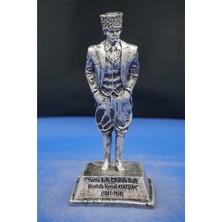 Atatürk Yurtta Sulh Cihanda Sulh Heykeli Biblo–özel Tasarım Ofis Aksesuar Ev Dekor Hediyelik (18 Cm)