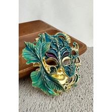 Altın Sarısı Yeşil Renk Tasarım  Motifli Maske Broş (6cm)