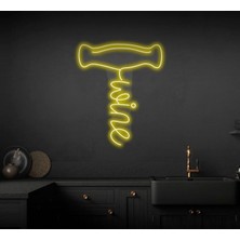 Wine Yazılı ve Şekilli Neon Tabela