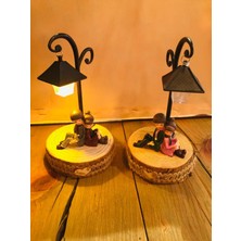 baytoptan Sokak Lambası Altındaki Sevgili Çift Işıklı Biblo