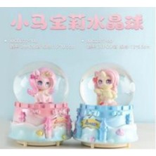 baytoptan Işıklı Müzikli Püskürtmeli Büyük Boy Kar Küresi