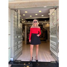 Straplez Yaka Çiçek Detaylı Triko