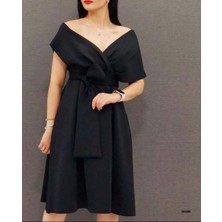 Moda Feminen Kendinden Kemerli Pileli Orta Boy Siyah Elbise 581680