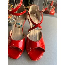 Kırmızı Rugan Kapalı Topuk 8,5 cm 13 Pont Tango, Dans ve Salon Ayakkabısı