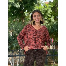 NC1128 Italyan V Yaka Gül Desenli Triko Bluz Kiremit