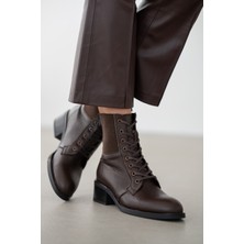 Veyora Hakiki Deri Bağcıklı Kadın Bot- Kahverengi