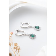 925 Ayar Gümüş Rodyum Kaplama Yeşil Taşlı Küpee