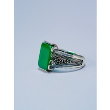 Parlak Yeşil Akik Taşlı El Yapımı 925 Ayar Saf Gümüş Yüzük