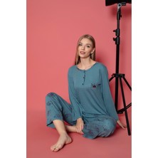  kadın Petrol Mavi Düğmeli Sıfır Yaka Desenli Pamuklu Interlok Kumaş Uzun Kol Pijama Takımı