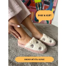 Kadın Sessiz Taban Yumuşak ve Hafif Ayıcık Desenli Peluş Ev Terliği