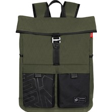 Skinarma Jager Serisi Naylon Scout Sırt Çantası Laptop ve Aksesuar Bölmeli Yeşil