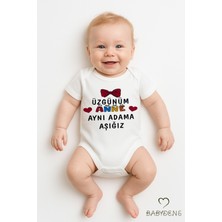 Babyden's Çıtçıtlı Pamuk Kısa Kollu Bebek Body Tulum Üzgünüm Anne Aynı Adama Aşığız Yazılı
