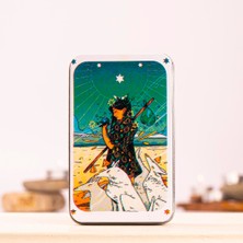 White Numen A Sacred Animal Tarot Kartı