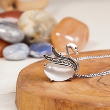 Kugu Temalı Kedi Gözü Doğal Taş Kolye