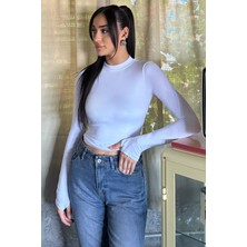 Kadın Yarım Balıkçı Yaka Parmak Geçmeli Likralı Body Bluz P-00018440