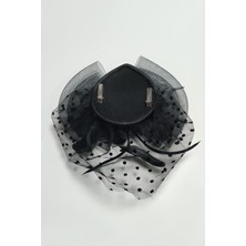 Fiyong Tüylü Dantelli Şapka Toka