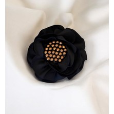 Kahverengi Boncuk Detaylı Saten Kumaş Çiçek Broş