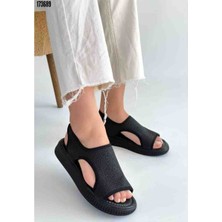 Wayi Siyah Hasır Cilt Sandalet, Kırmızı Gül Figürlü Kolye Hediye