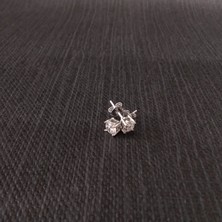 Lumiera Silver 925 Ayar Gümüş Zirkon Taşlı Kare Model Çocuk/genç/kadın Küpesi