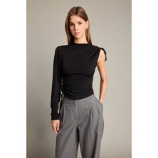 DeFacto Tek Omuzlu Büzgülü Bluz G5051AX25WN