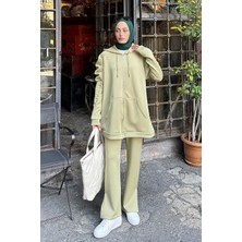 Kol Büzgü Detaylı Ikili Scuba Tesettür Takım Yeşil