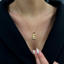 E Harfi Taşlı Kolye Ucu - KLU0679