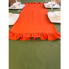 Iki Tarafı Fırfırlı Runner - Sıvı Itici Özlliğe Sahip