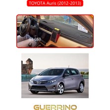 Toyota Auris (2012-2013)TORPİDO Koruma Halısı Kırmızı Kenar