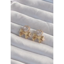 Pirinç Gold Renk Zirkon Taşlı Kalp Model Fiyonk Küpe